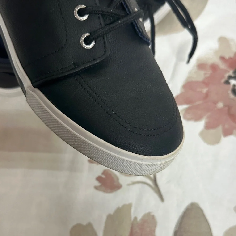 Nautica Women's Black and White Sneakers